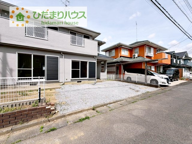 【駐車場】 | 龍ケ崎市南が丘1期　中古戸建 | マイホームなら駐車場代がかかりません！しかも、自宅の駐車場で洗車ができます！今までコイン洗車に行っていた手間も省けて、節約にもつながります(^^♪