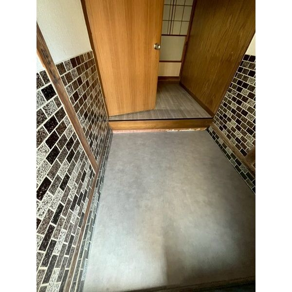 MINCA(半田本町)の玄関