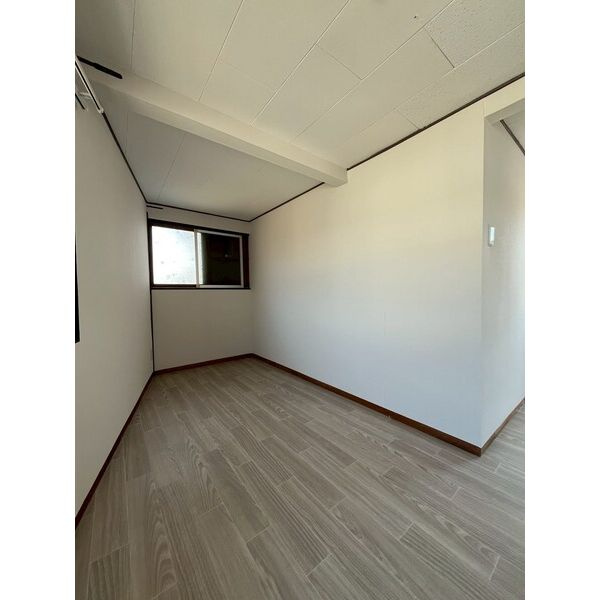 MINCA(半田本町)の洋室