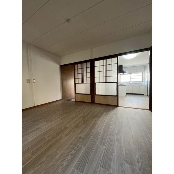 MINCA(半田本町)の内装