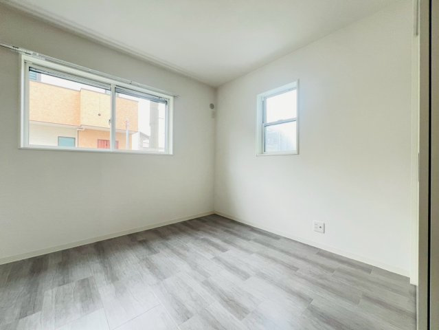 プライム神戸垂水の洋室