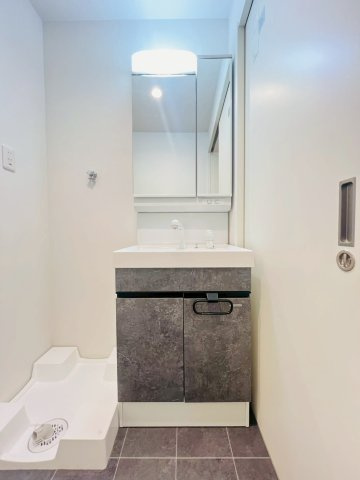 プライム神戸垂水の洗面所