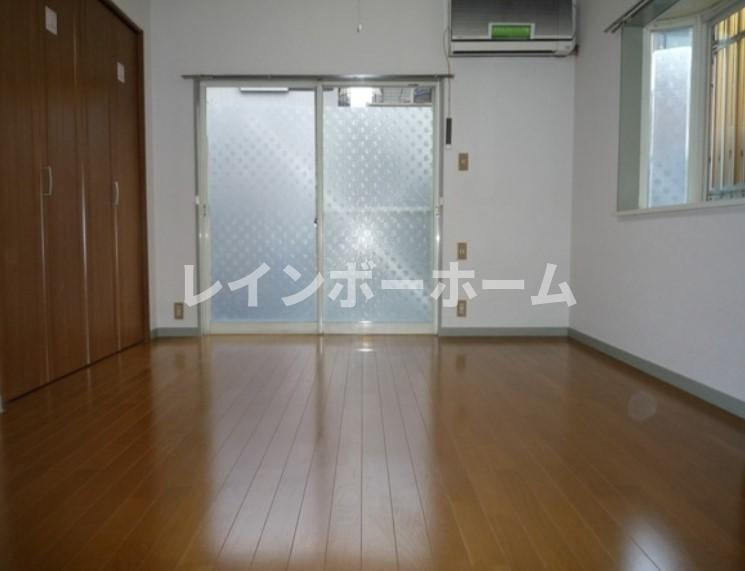 シャトレ新座の寝室