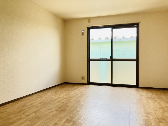 グランドソレイユ （菊池）A棟の居間・リビング