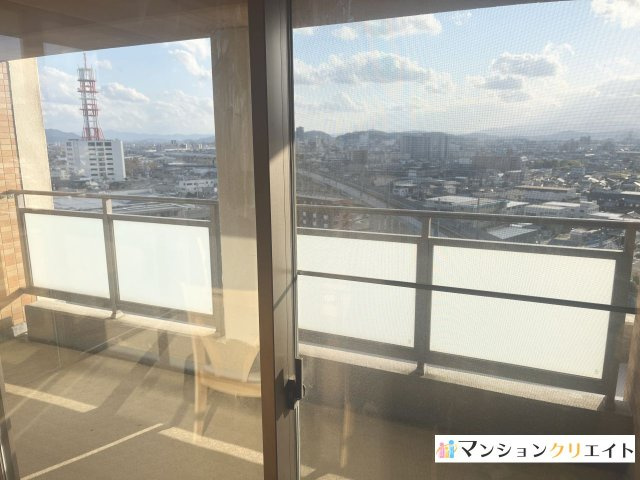 タワーグランデCHAのその他|リビング窓からの景色