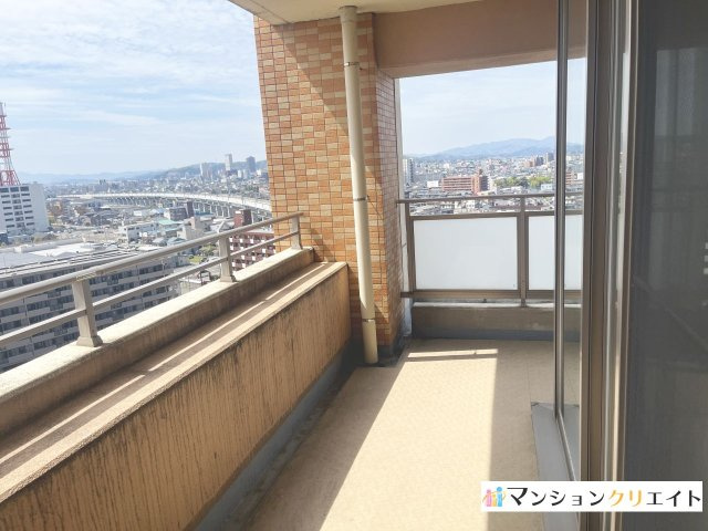 タワーグランデCHAのバルコニー