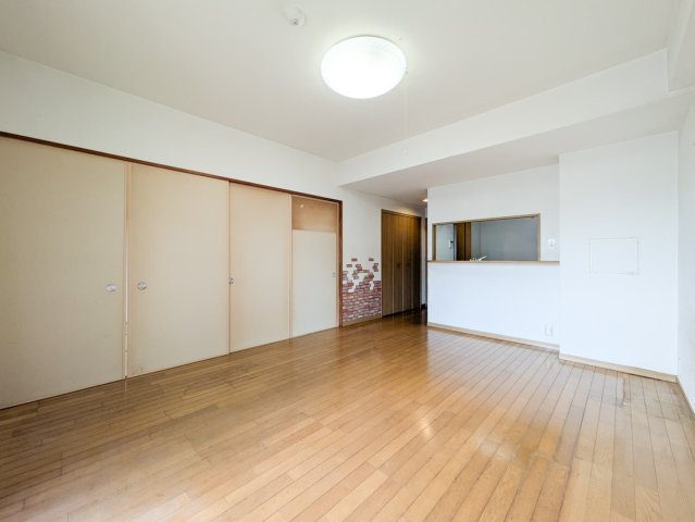 マリナージュ芦屋の居間・リビング