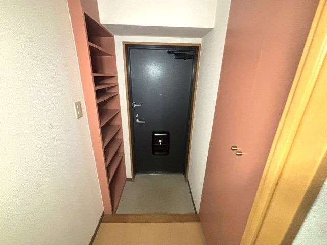 OZパレスの玄関