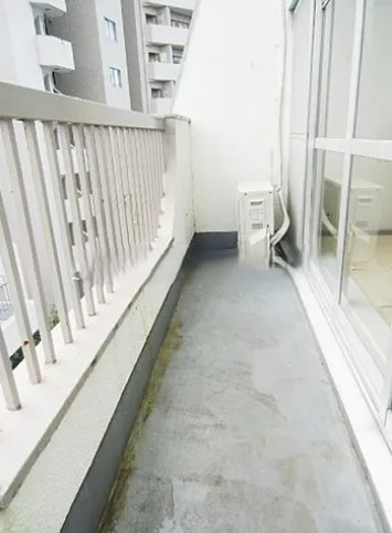 真砂マンションのバルコニー