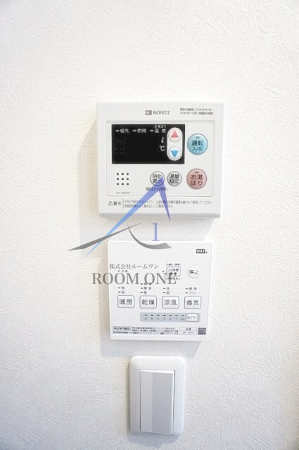 Ｊ４ＨＯＵＳＥ