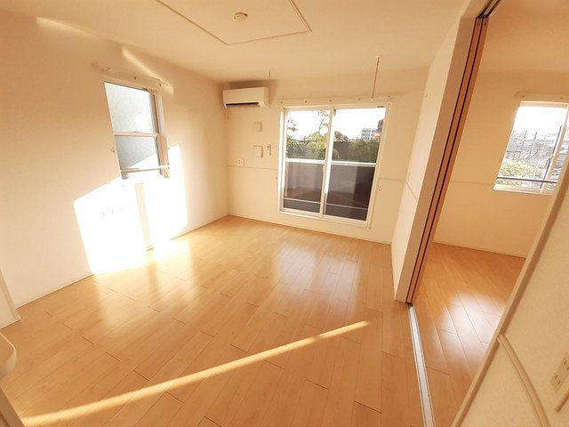 リバティ　１５　Ｃの居間・リビング|居室・リビング