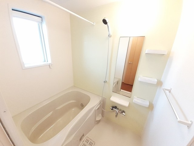 リバティ　１５　Ｃの浴室|バス