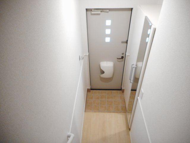 リバティ　１５　Ｃの玄関|玄関