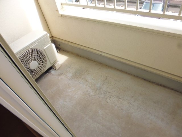 グローリアＡのバルコニー