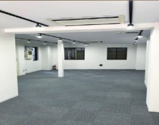 葛飾区東金町３丁目のビル
