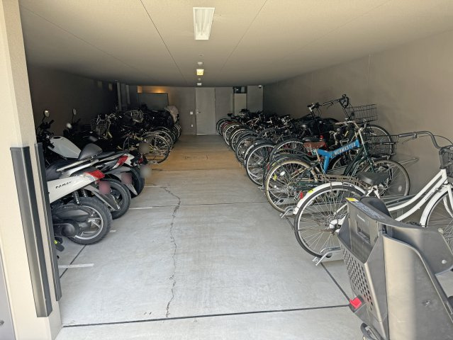 【駐輪場】 | プレサンスロジェ京都桂川ザ・レジデンス
