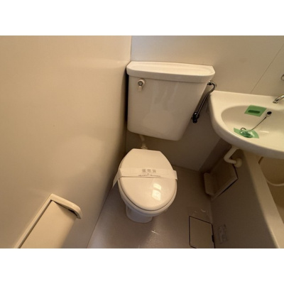 【トイレ】 | オリーブ | ゆったりとした空間のトイレです