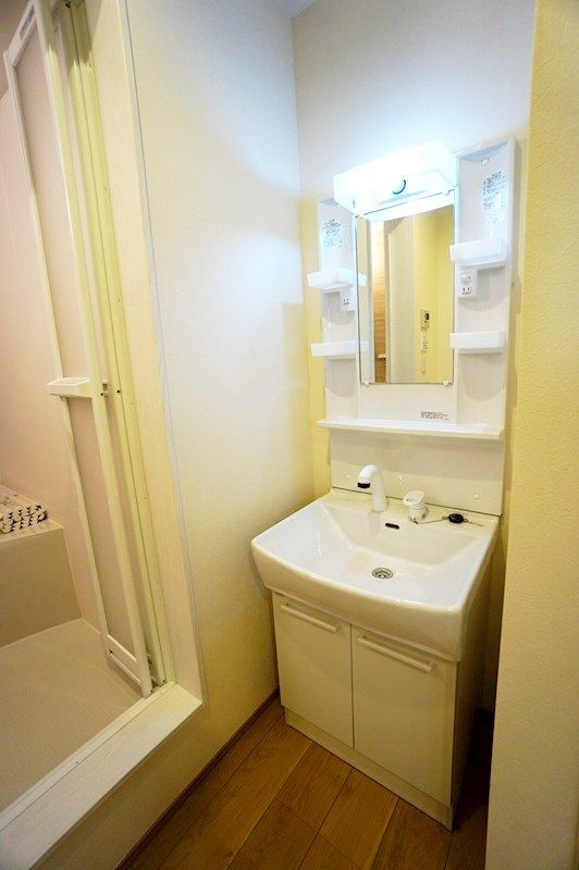 J4HOUSEの洗面所