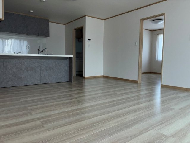 【居間・リビング】の画像