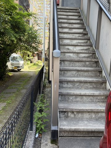 想定年間賃料231.6万　想定利回り2.3％　軽量鉄骨造のその他共用部分