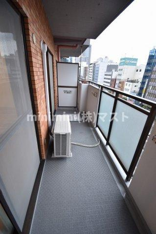 インプルーブ天満橋のバルコニー