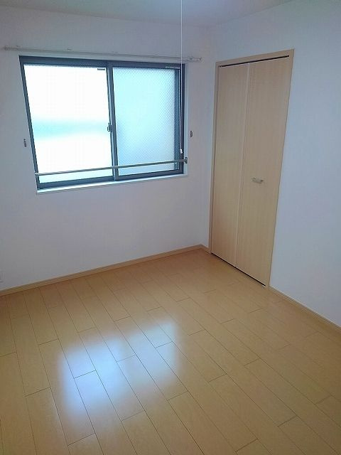 セレノアの寝室