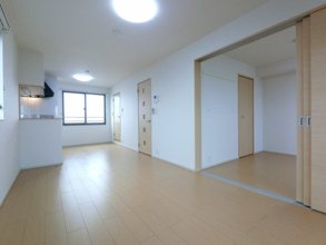 【居間・リビング】