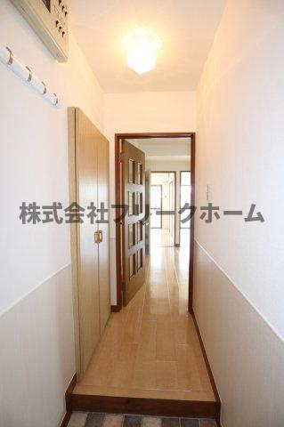 小金井市東町４丁目の賃貸マンションの玄関