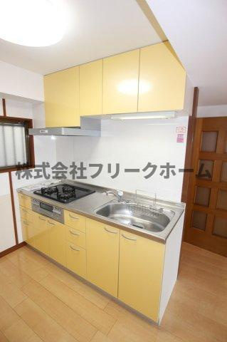 小金井市東町４丁目の賃貸マンションのキッチン