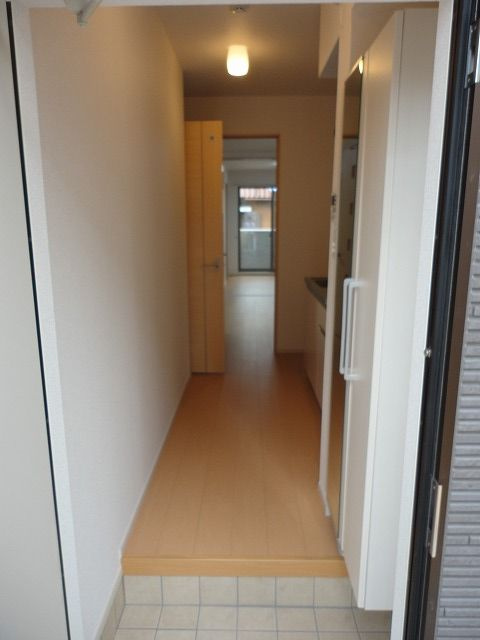 カルム笠寺の玄関