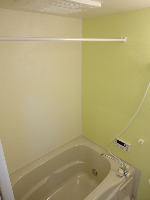 カルム笠寺の浴室