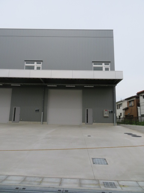 川口市大字安行領家の倉庫