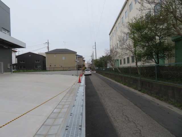 川口市大字安行領家の倉庫