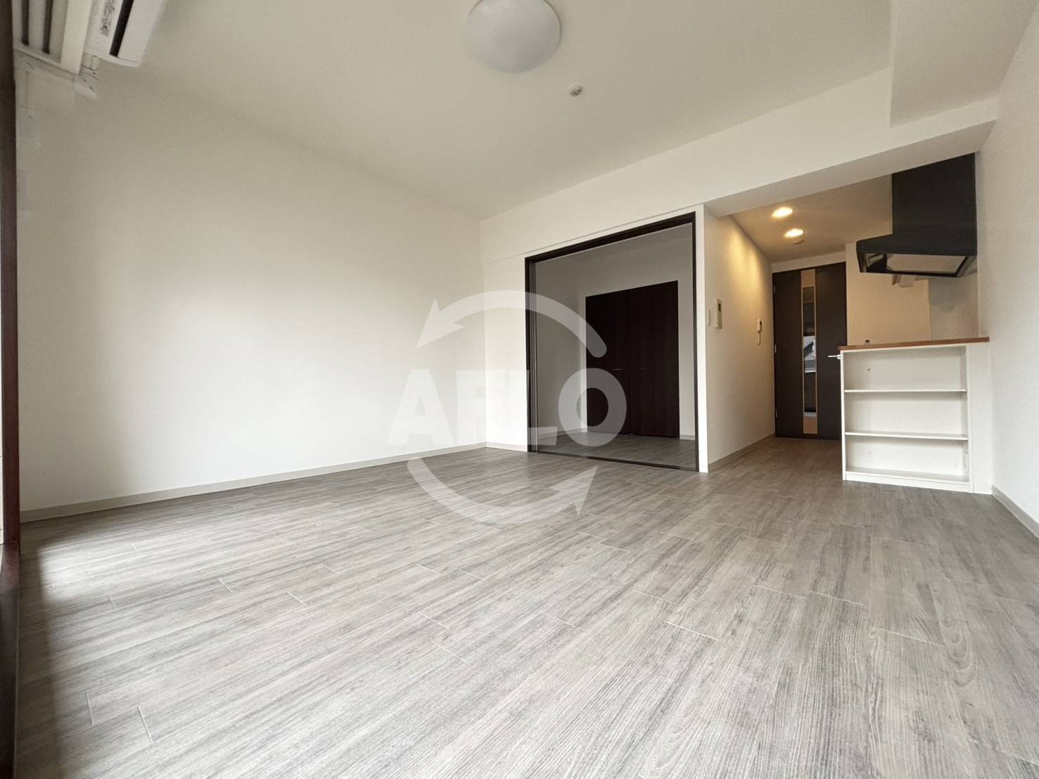 アーバネックス西長堀の居間・リビング|アーバネックス西長堀　洋室