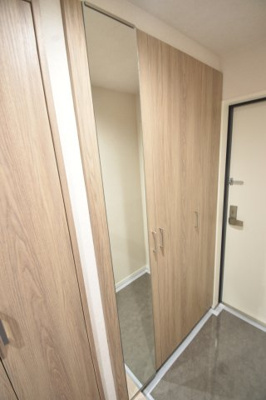 【玄関】 | アンピール博多駅南 | 玄関です