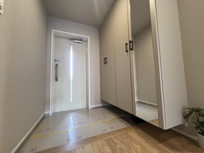 【玄関】 | MJR和白丘 | シューズボックス付きなので付きなので玄関をきれいに保てます☆靴が多い方も収納場所には困りません☆
