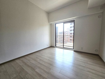 【洋室】 | ライオンズマンション高宮南 | 全居室フローリング＆収納付き♪
「収納の余裕は心の余裕」というお家探しの格言もあるんですよ！