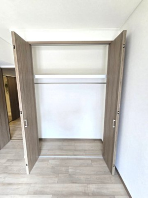 【収納】 | ライオンズマンション高宮南 | 
各居室に収納があります。その分お部屋を大きく使えますね♪