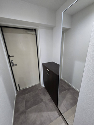 【玄関】 | パロス筑紫丘 | シューズボックス付きなので付きなので玄関をきれいに保てます☆靴が多い方も収納場所には困りません☆