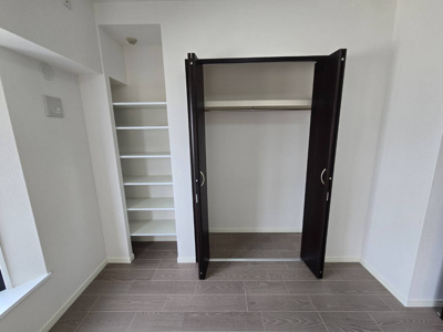 【収納】 | パロス筑紫丘 | 天井まである収納♪長いものも収まりそうですよね！