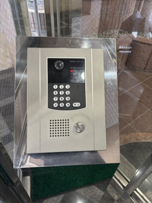 【エントランス】 | ステイツ博多駅南 | 落ち着いたエントランスです