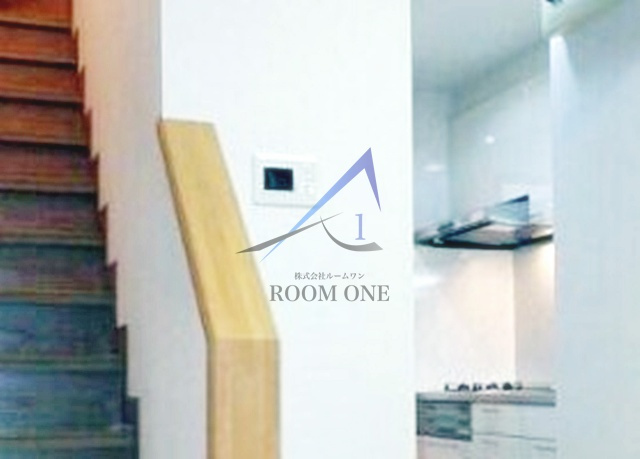 池袋4丁目戸建のセキュリティ|モニター付きインターホンです。