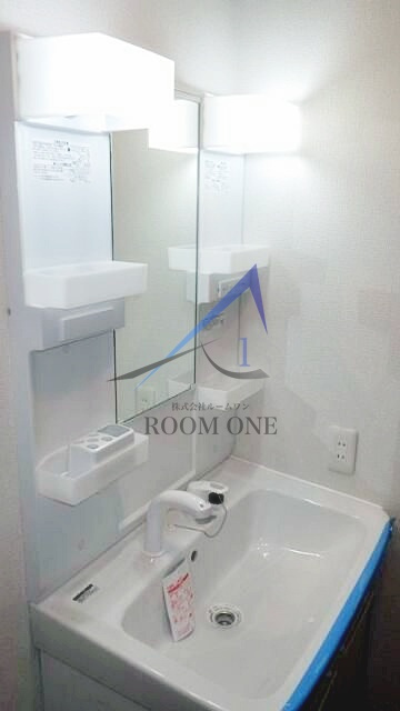 池袋4丁目戸建の洗面所|洗面台です。