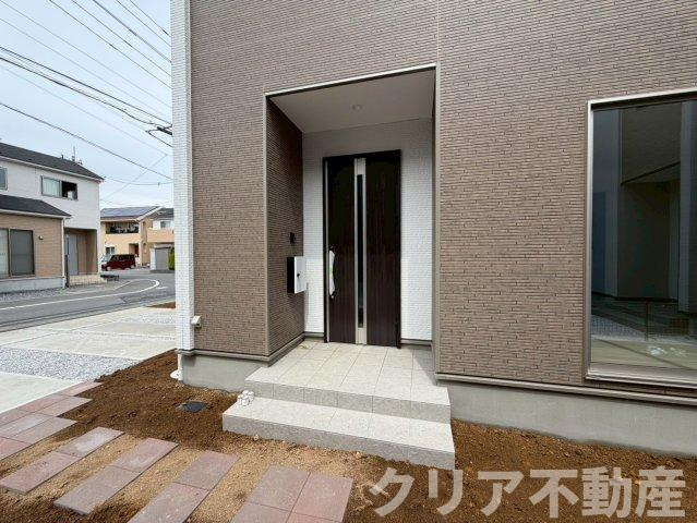 【エントランス】 | 8/17値下げ！前橋市北代田町1期1号棟　並列3台♪