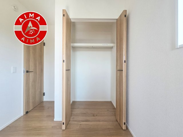 古賀市天神3丁目第1-3棟（3号棟）の内観：施工例|大きなスペースがあり、収納には困りません。