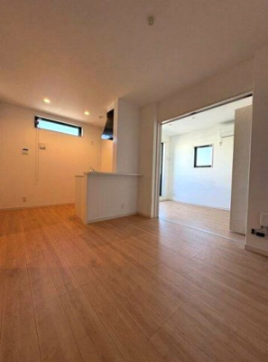 【居間・リビング】 | メゾンクレール新町 