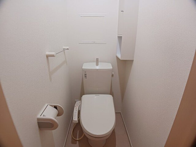 【トイレ】 | リリー・ヴァリーⅤ | トイレもきれいです