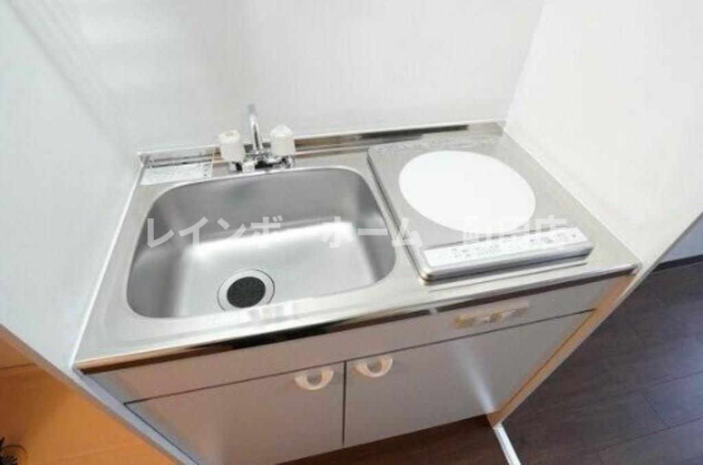 コンドミニアムメイ大倉山※初期費用分割あと払いサービス利用可能物件のキッチン