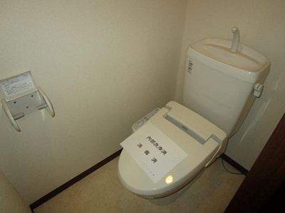 【トイレ】 | サンモール栄 | ゆったりとした空間のトイレです