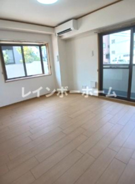 サニーシャトルの居間・リビング